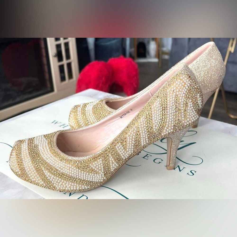 Elegant Gold and Cream Women's Heels